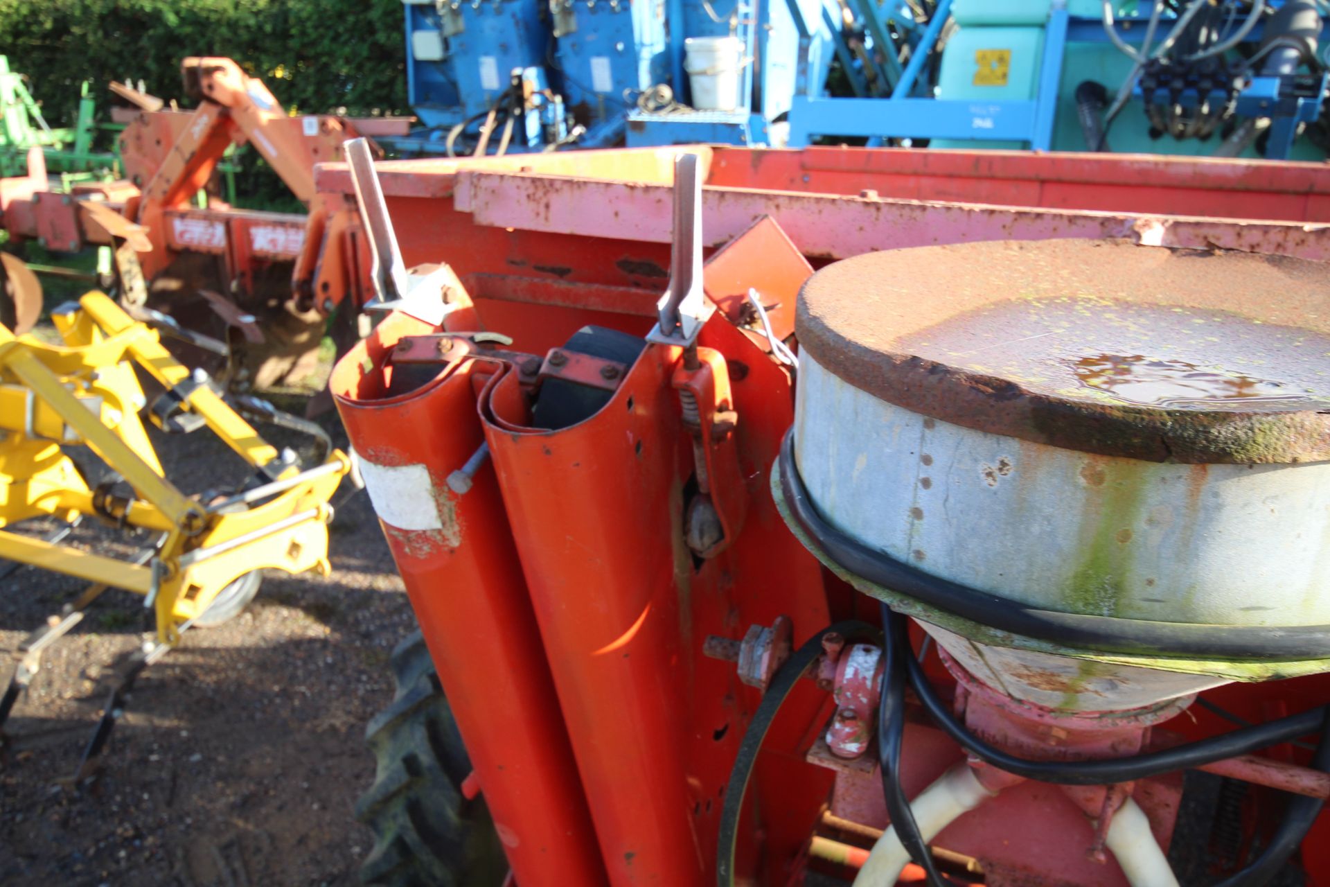 Faun potato planter. V - Image 8 of 19