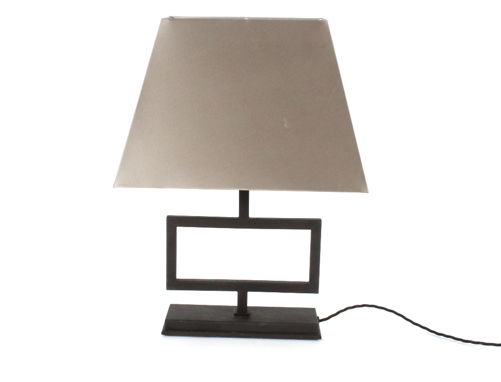 A modern design black metal table lamp with grey s