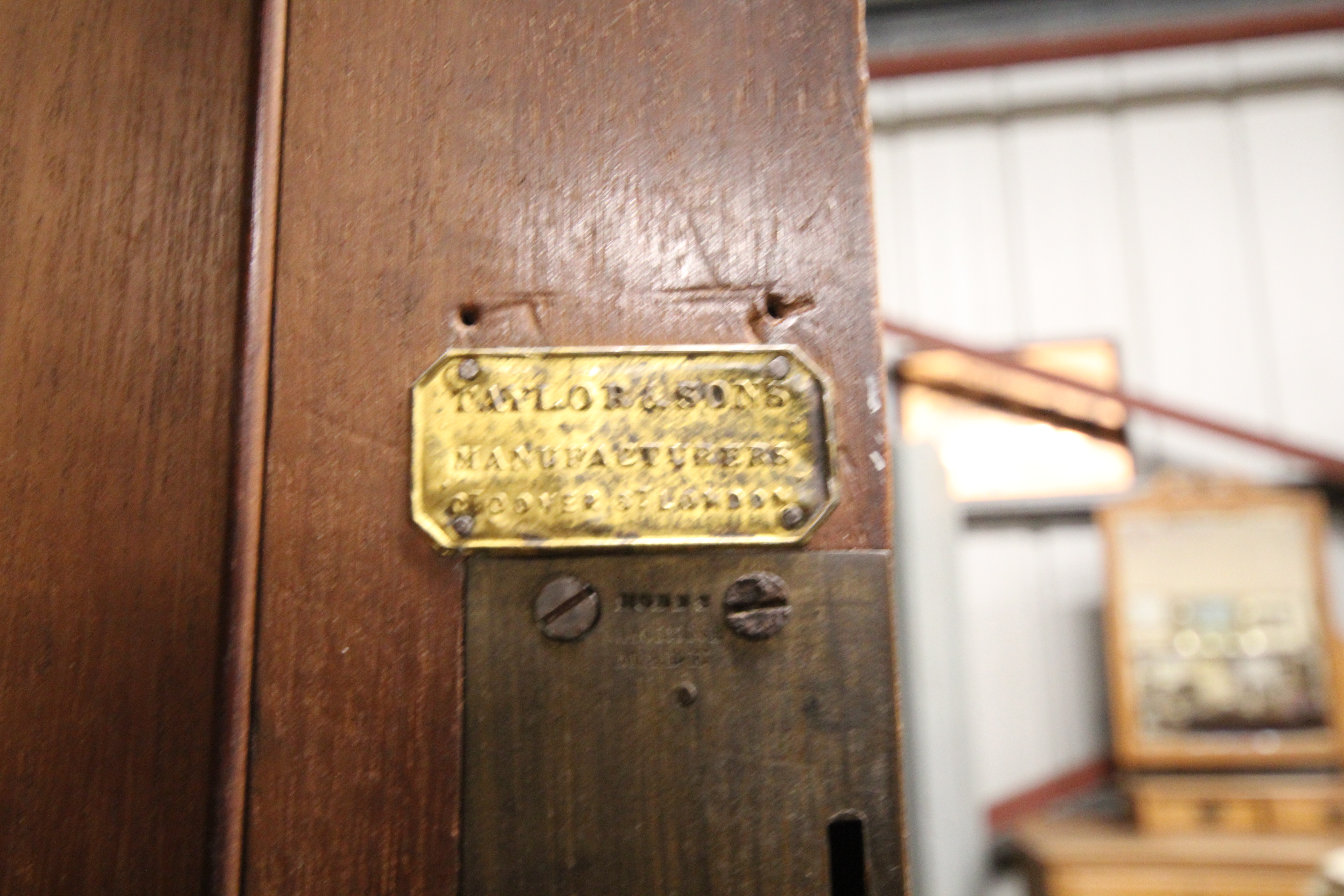 A large Victorian mahogany combination wardrobe, t - Bild 7 aus 7