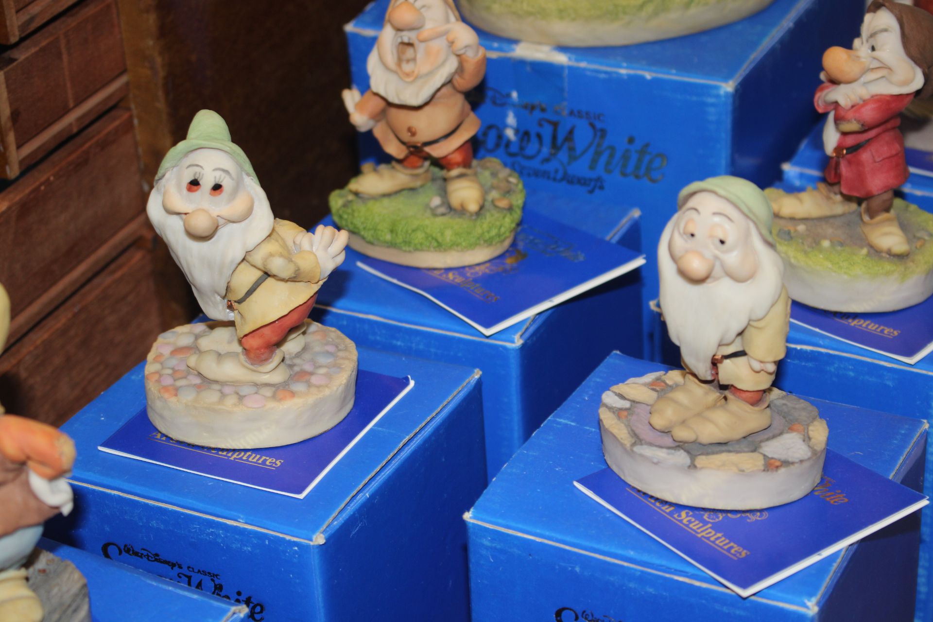 A collection of Arden "Snow White" sculptures with - Image 3 of 5