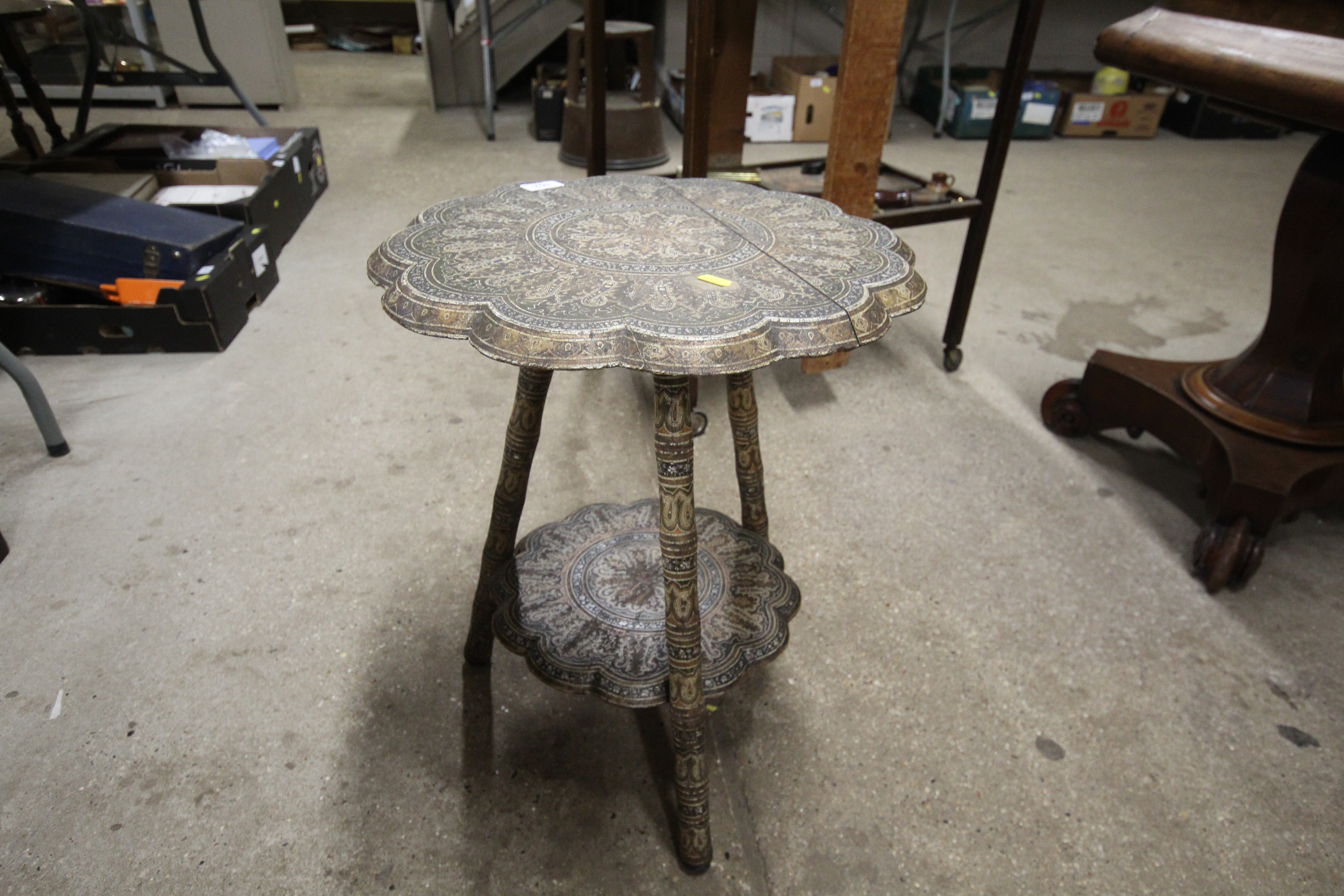 A Kashmiri two tier occasional table - Bild 2 aus 6