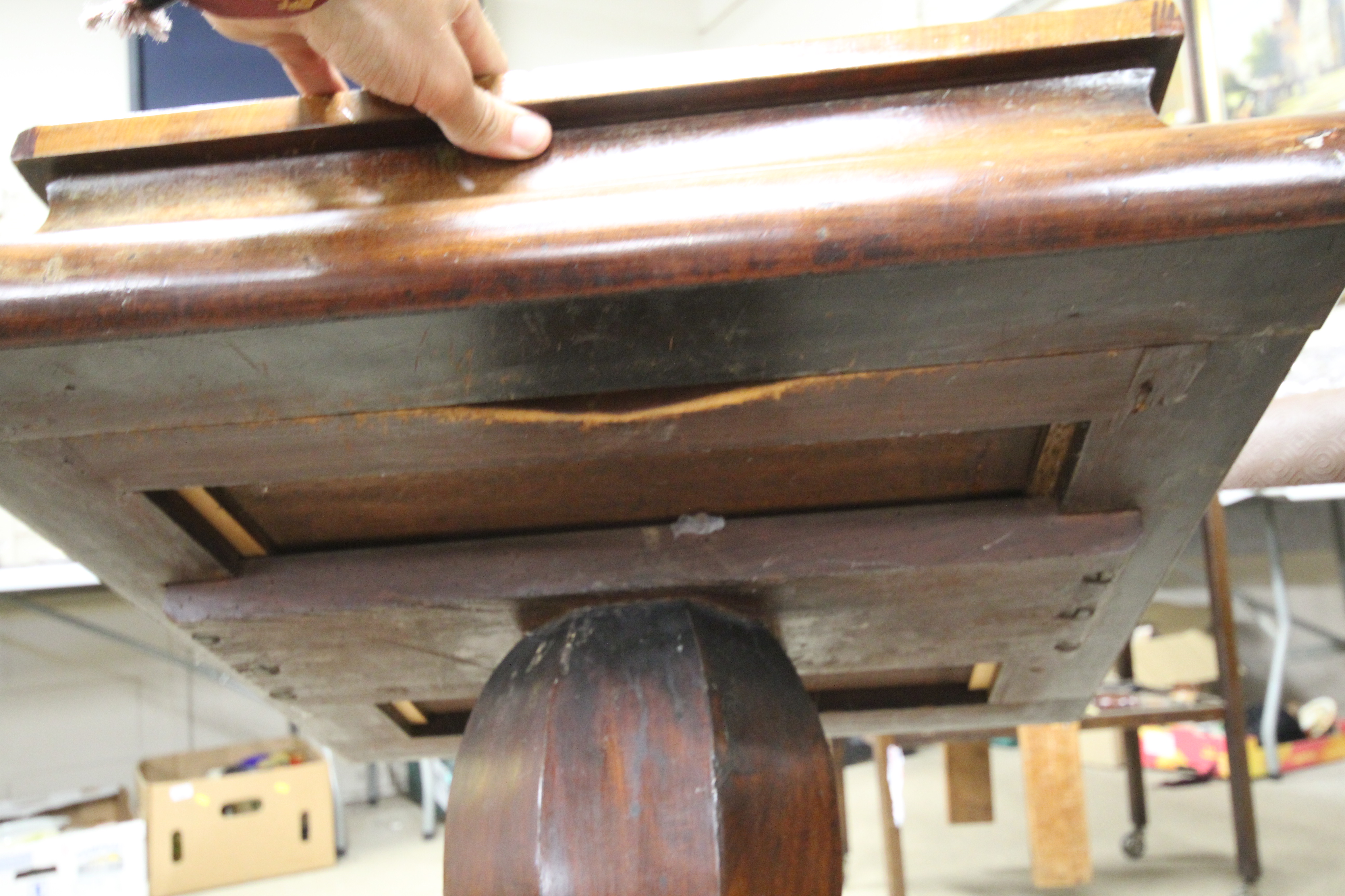 A 19th Century mahogany and inlaid games table - Bild 6 aus 9