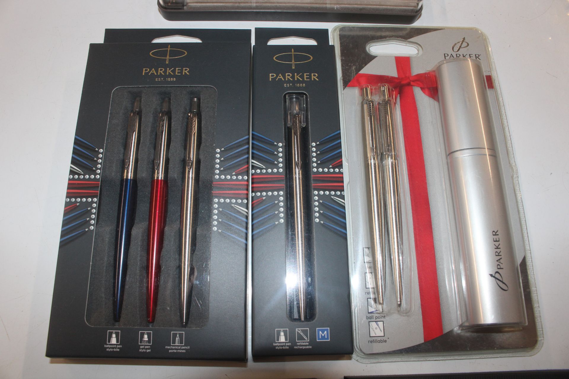A box containing Parker and Worther pens - Image 2 of 5