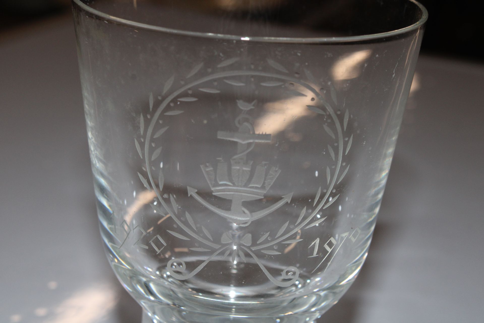Five Caithness engraved glasses - Image 5 of 10