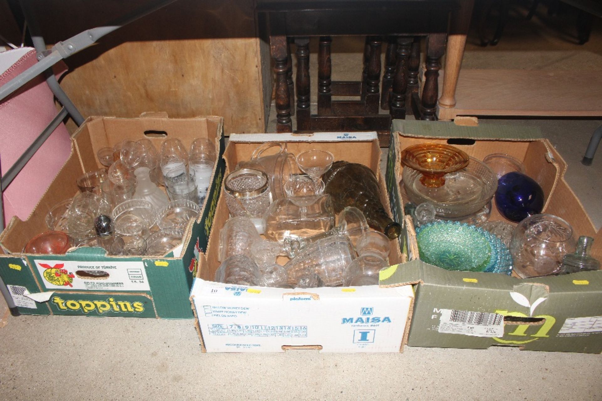 Three boxes of miscellaneous glassware including d