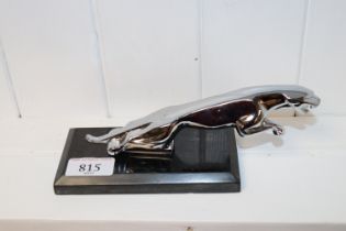 A car mascot in the form of a jaguar (26)