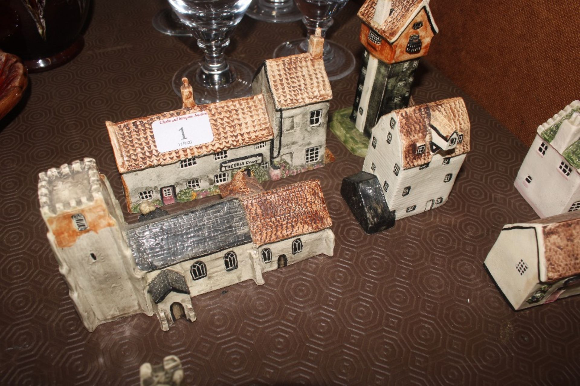 A small collection of model pottery cottages includ - Image 5 of 11