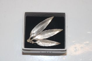 Stuart Nye, Sterling silver leaf brooch