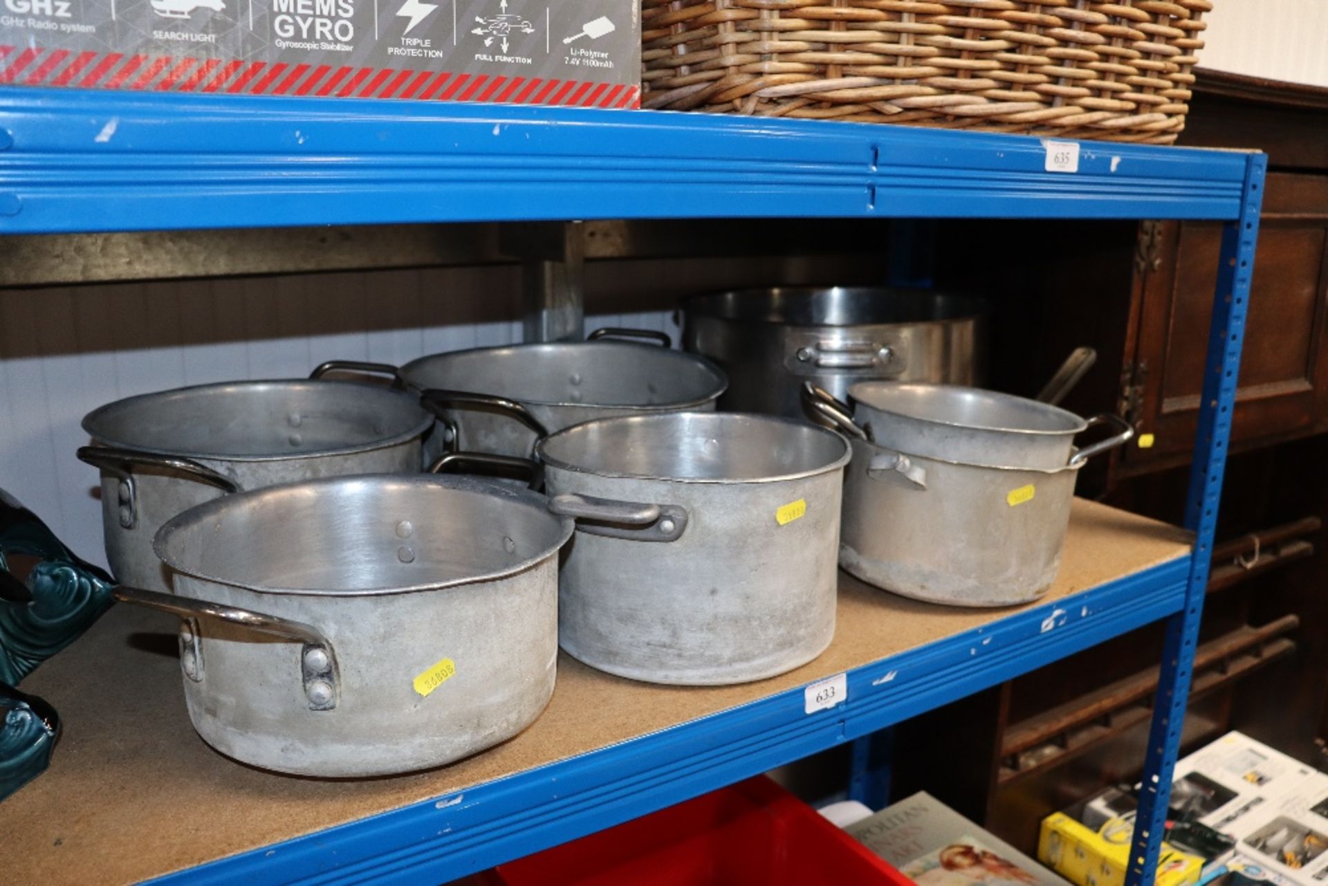 A quantity of various saucepans