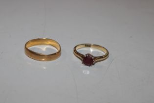 A 22ct gold wedding band, approx. 2gms AF, ring si