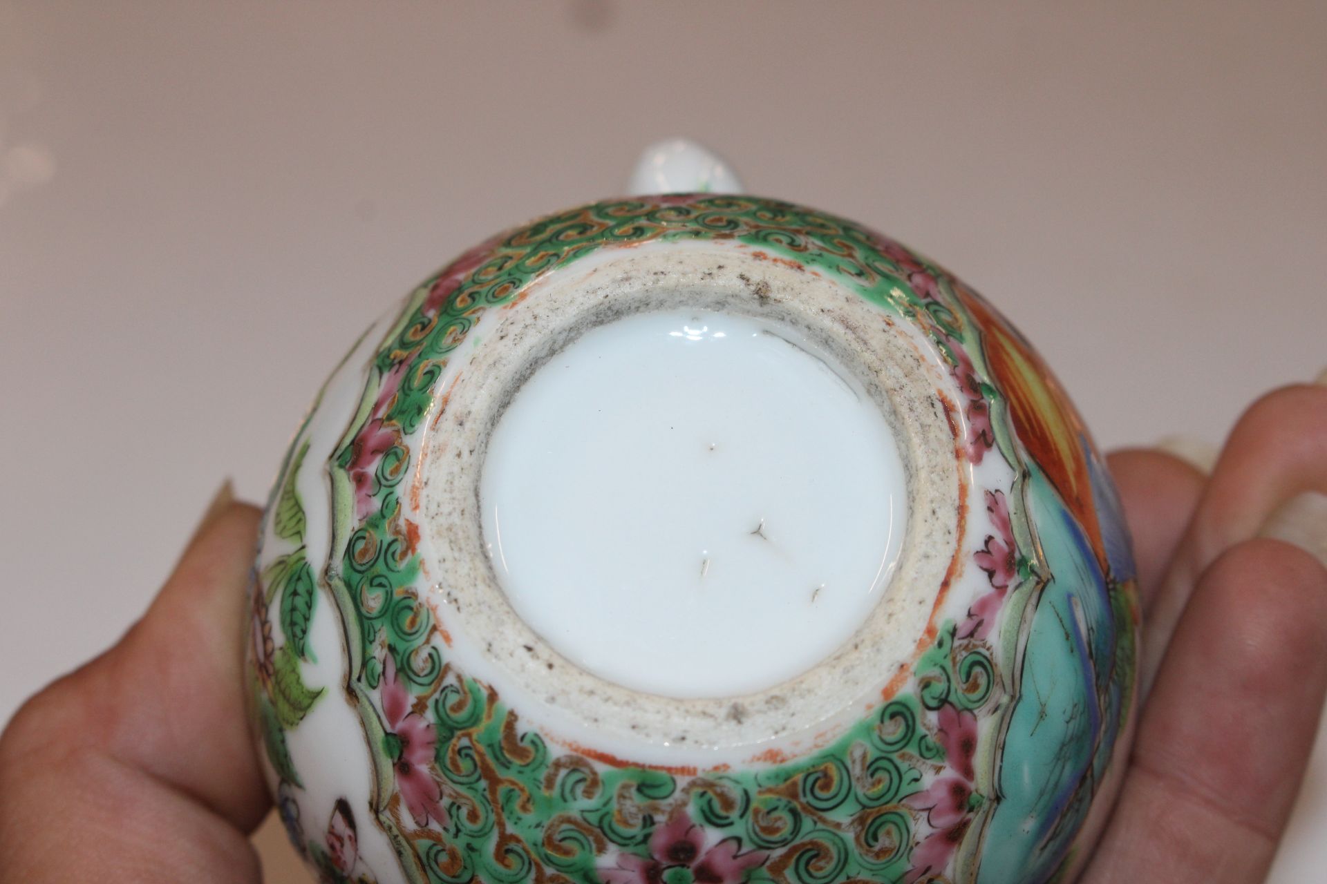 An Oriental teapot AF; an Oriental scent bottle; - Image 13 of 13