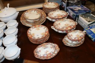 A quantity of Belmont china dinnerware