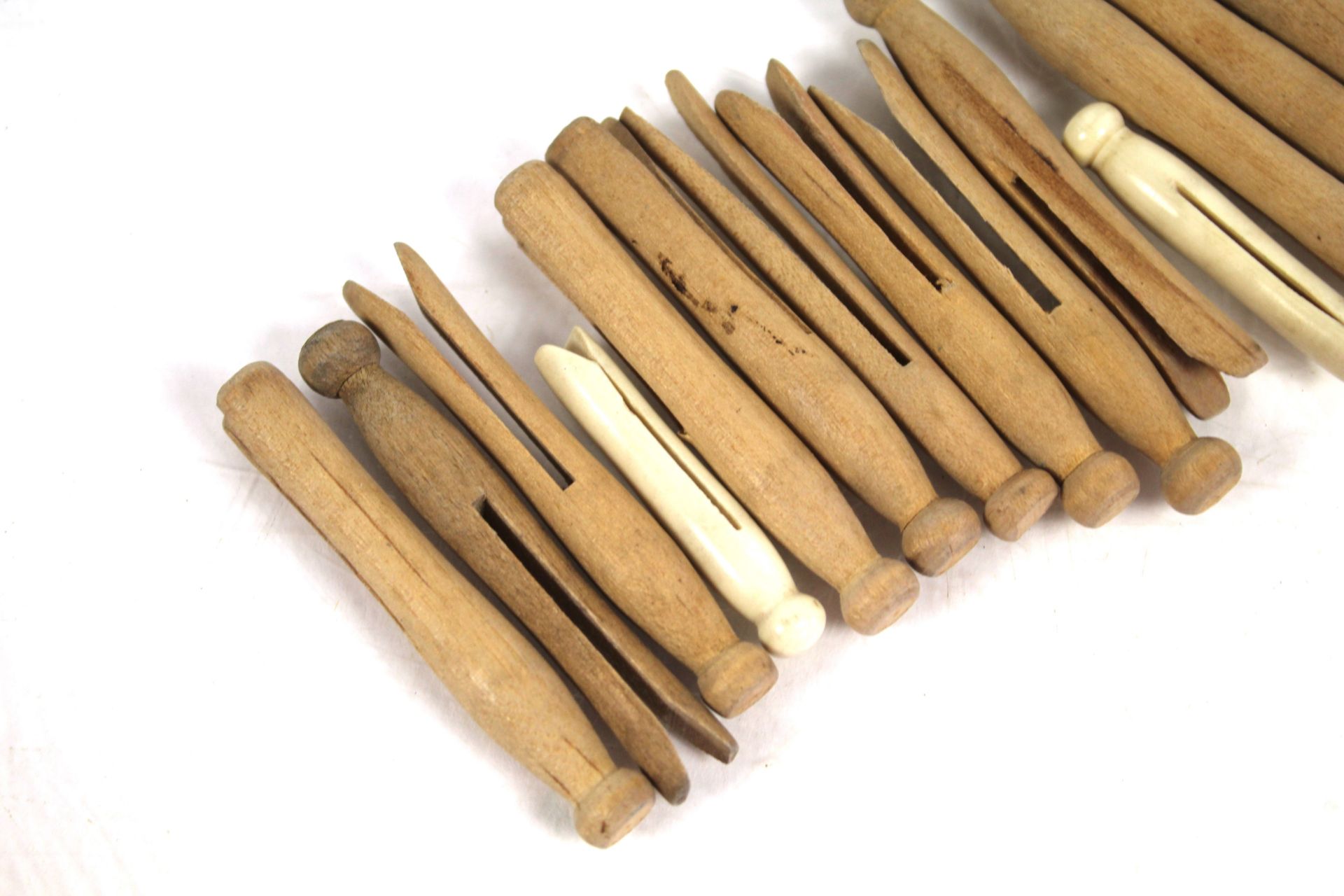 A collection of vintage wood and bone lace pegs - Image 3 of 3