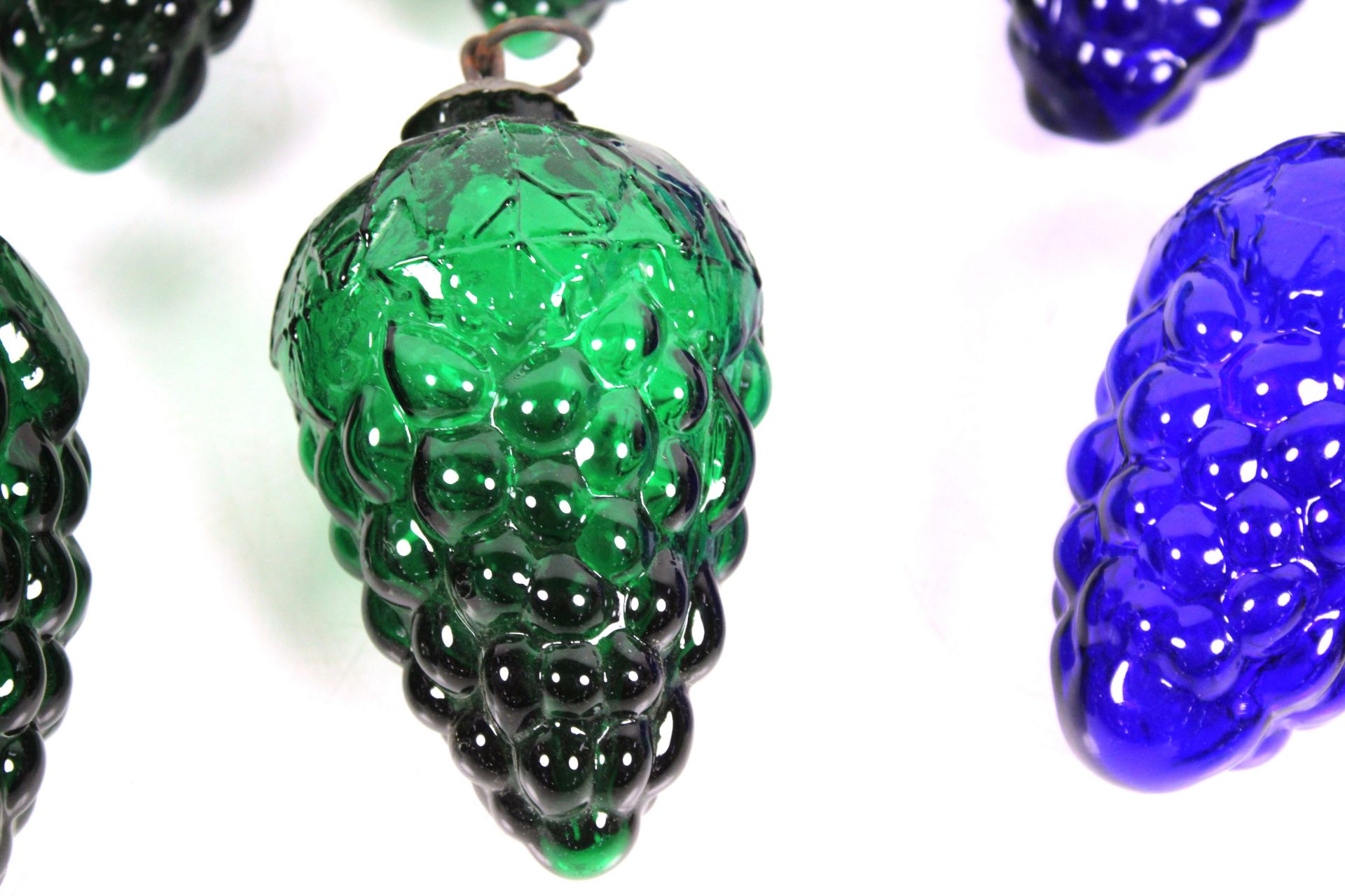 A collection of moulded coloured glass hanging Chr - Image 5 of 8