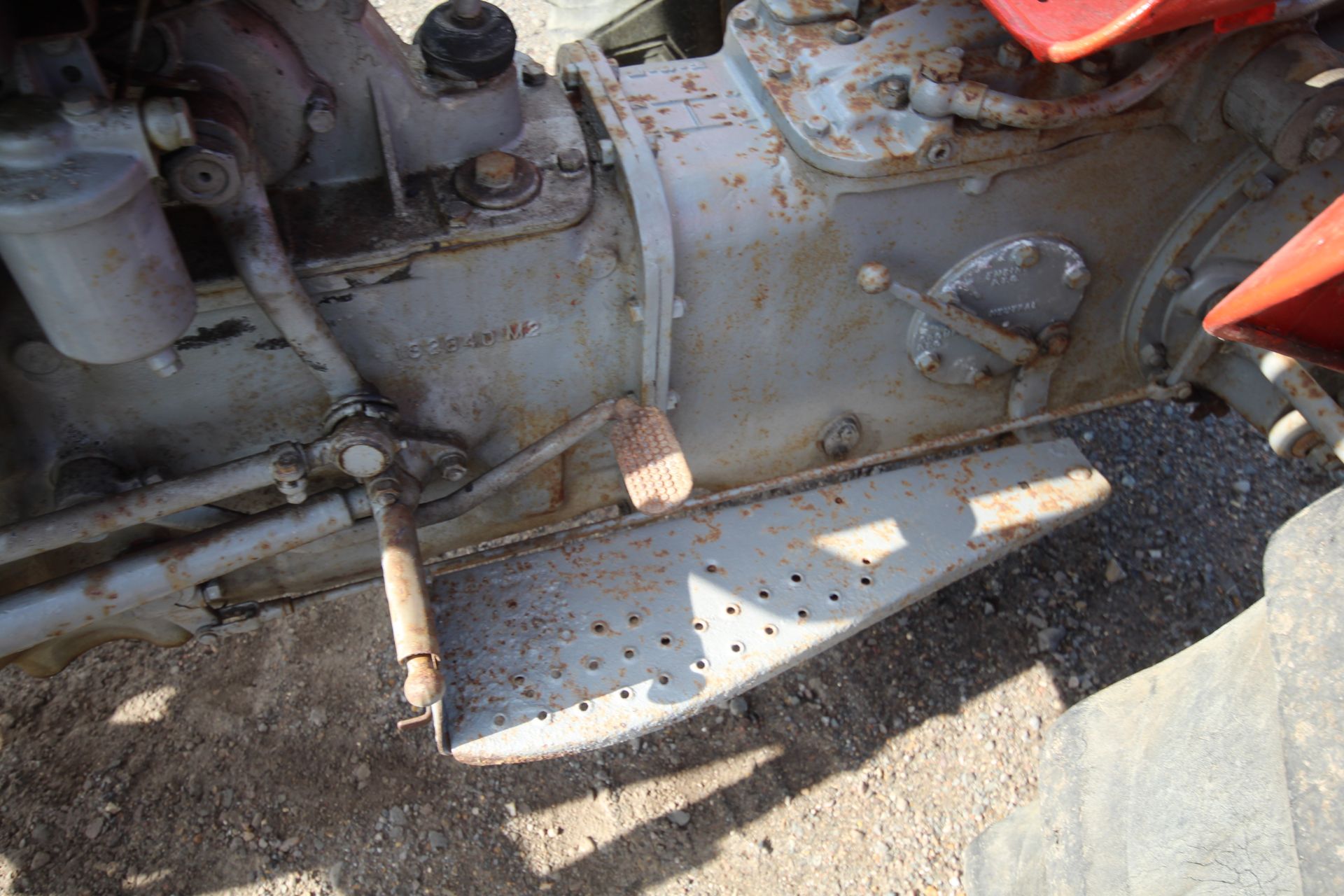 Massey Ferguson MF35 3-cylinder diesel 2WD tractor. Serial number SNM228035. Built Wednesday 22 - Image 32 of 61