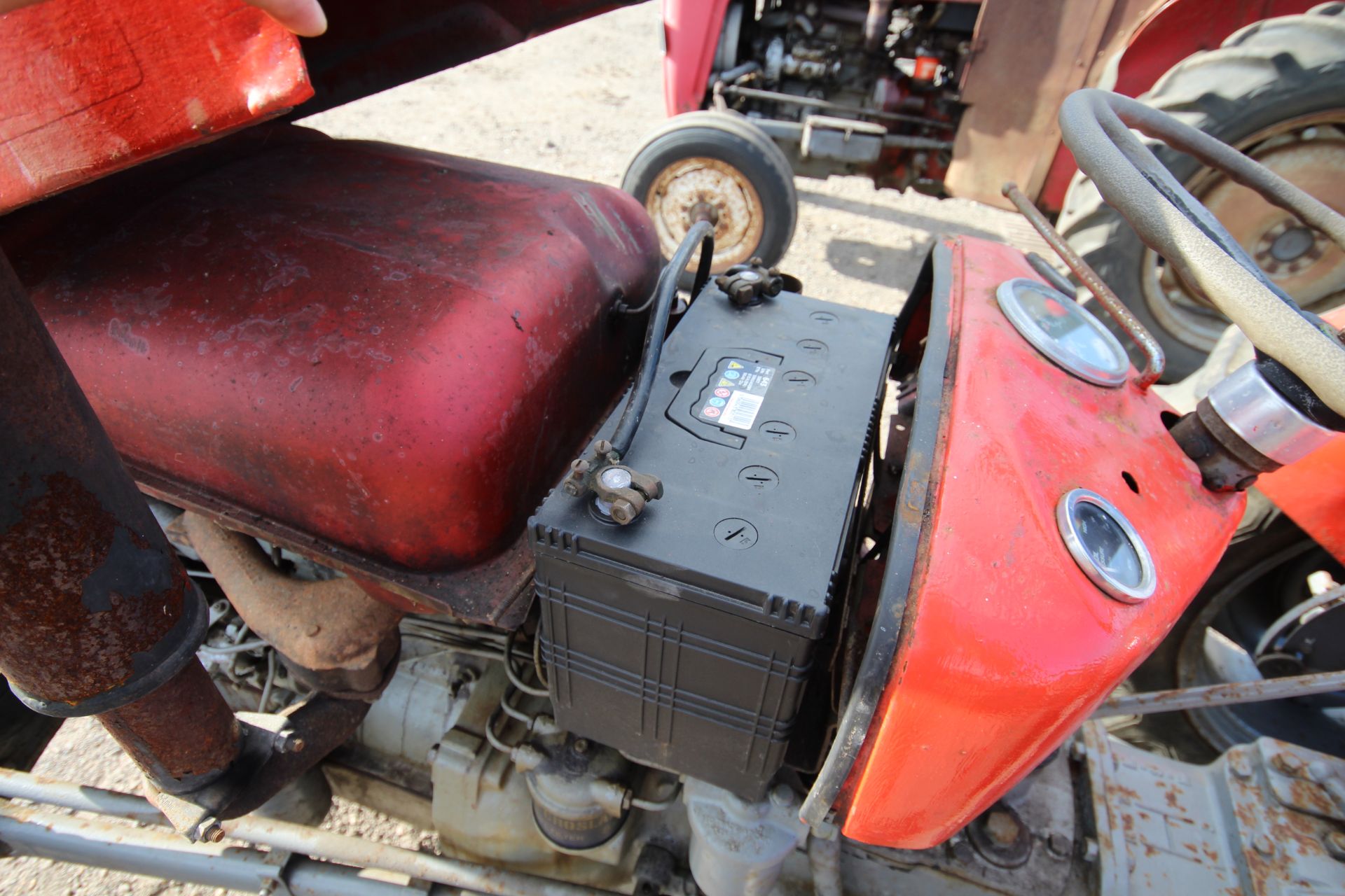 Massey Ferguson MF35 3-cylinder diesel 2WD tractor. Serial number SNM228035. Built Wednesday 22 - Image 40 of 61