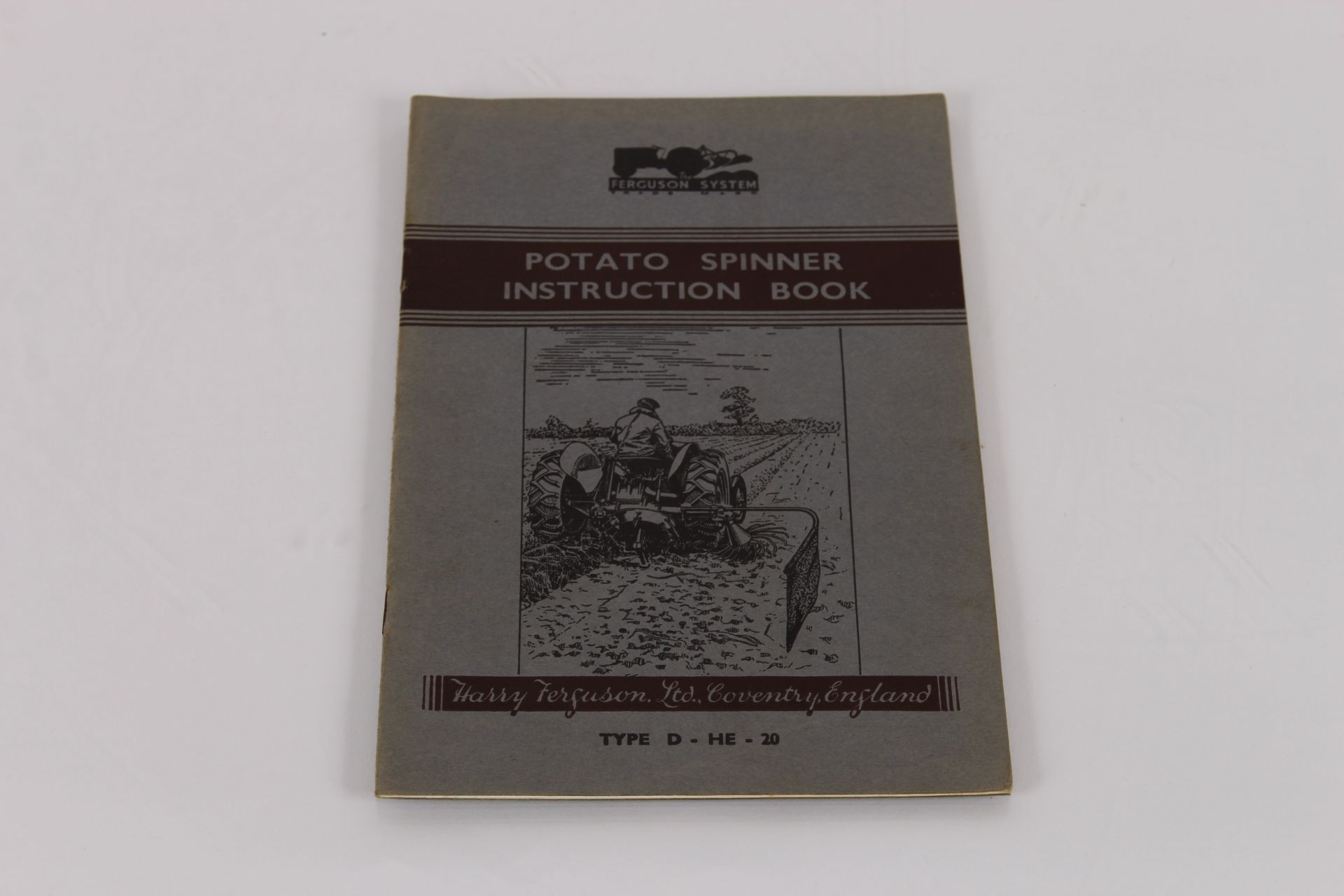 4x Ferguson implement instruction books: Mid-Mounted Mower, Multi-Purpose Blade, Potato Spinner, - Image 4 of 5