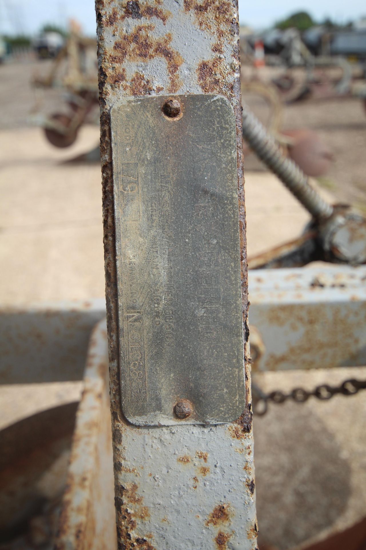 Massey Ferguson 3 furrow semi-digger plough. With discs and skimmers. Model 793. Serial number - Image 25 of 25