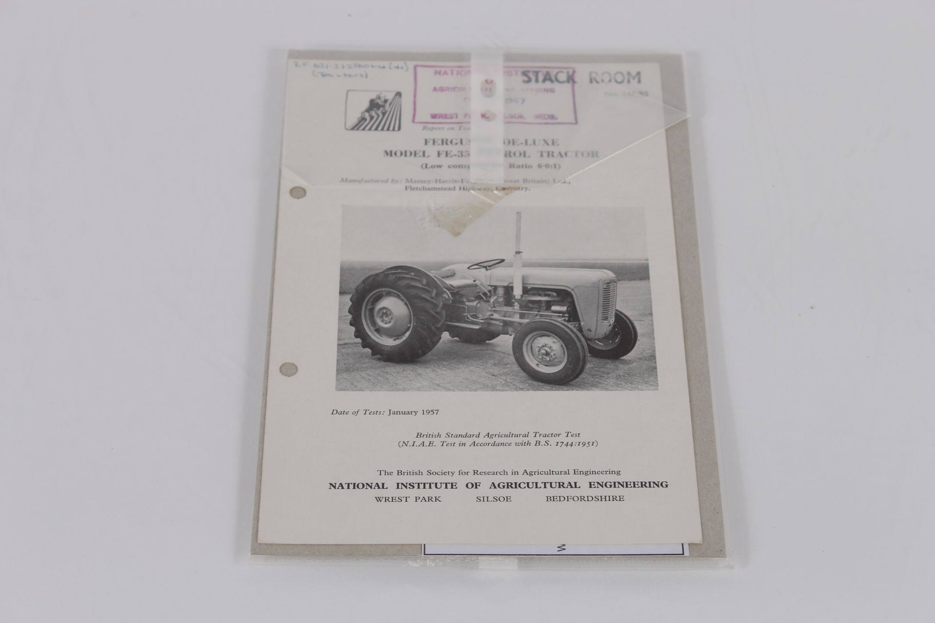3X Ferguson tractor instruction books: Diesel, Carburettor and 35. Together with a Silsoe report - Image 5 of 5