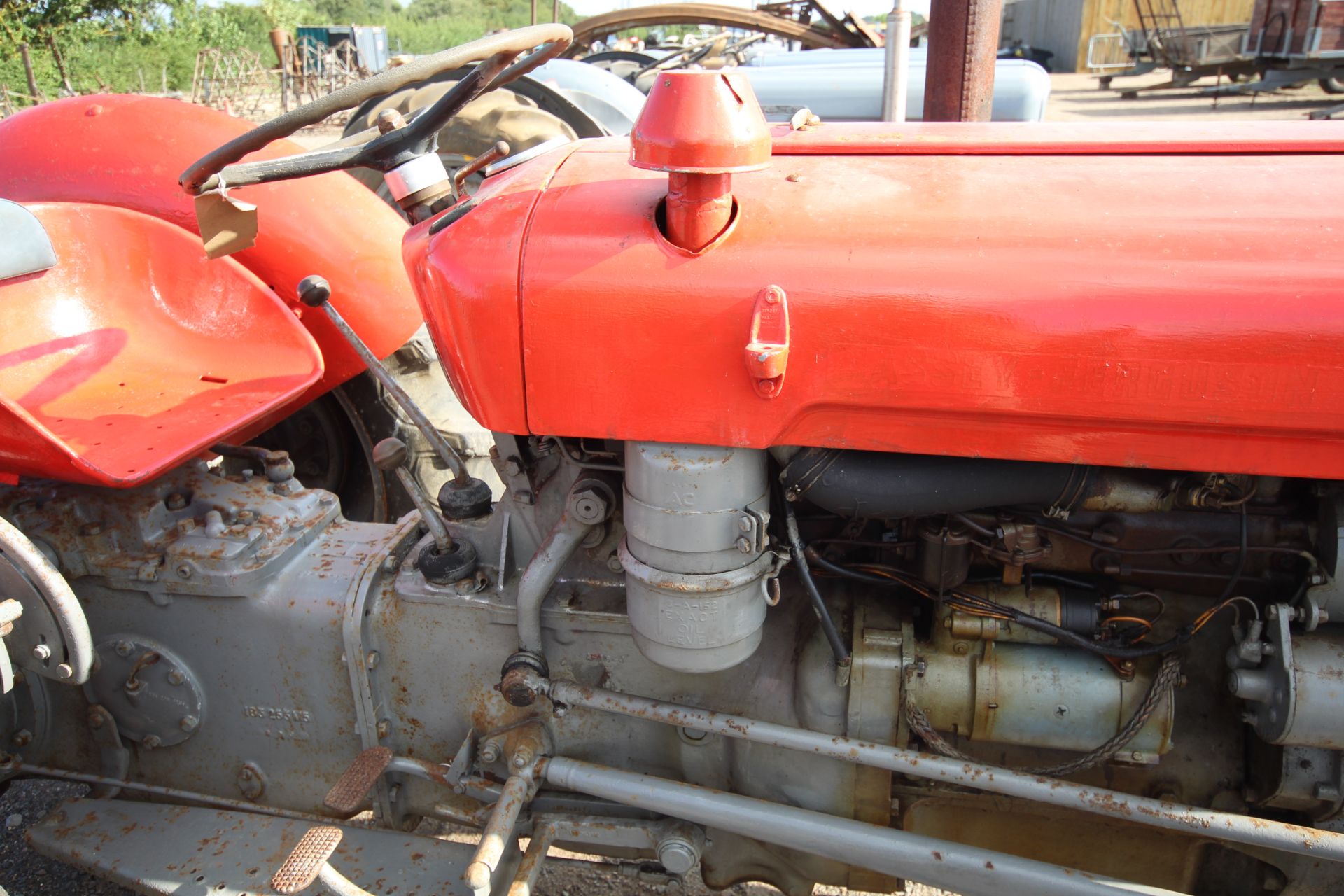 Massey Ferguson MF35 3-cylinder diesel 2WD tractor. Serial number SNM228035. Built Wednesday 22 - Image 16 of 61