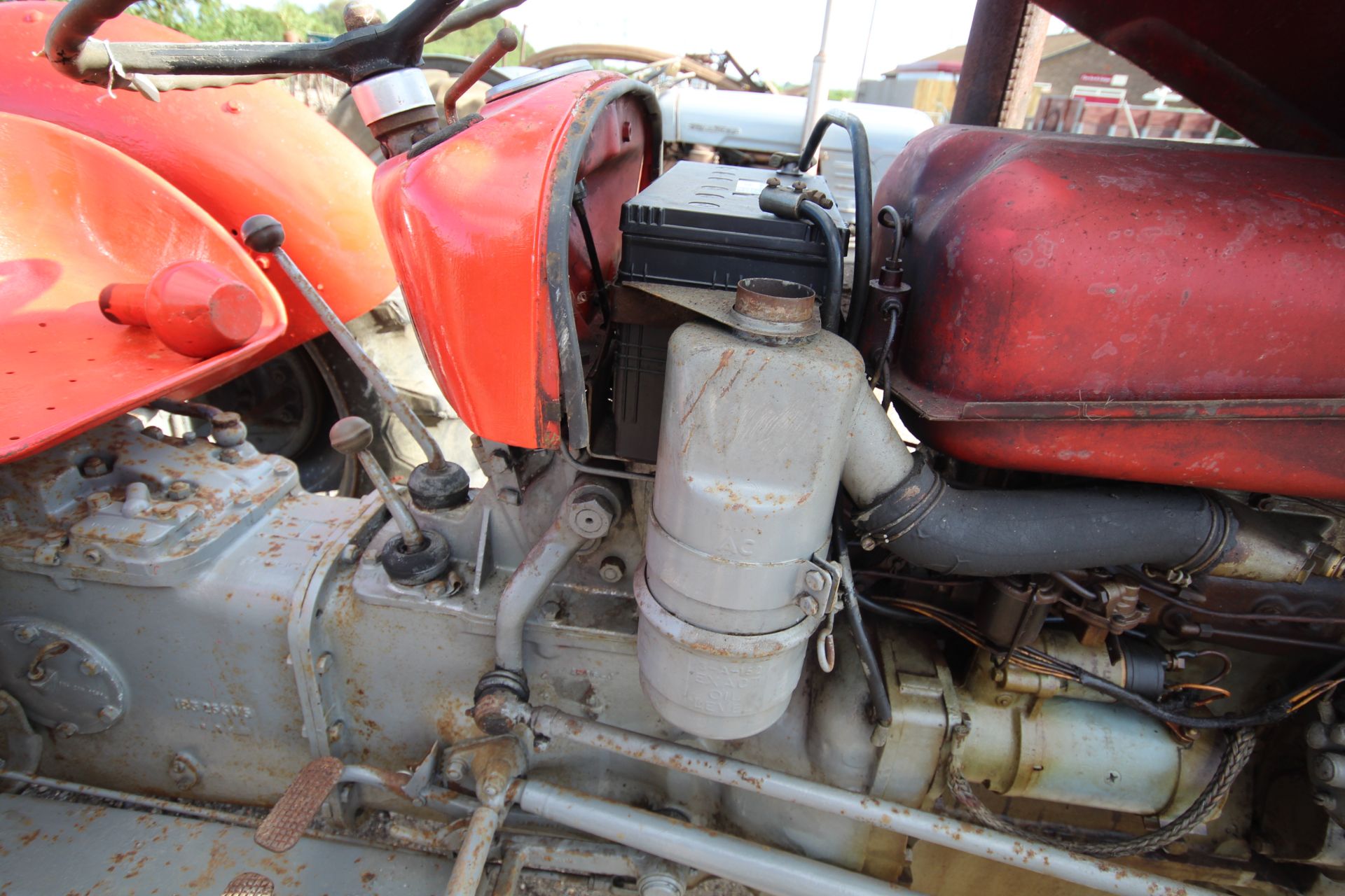 Massey Ferguson MF35 3-cylinder diesel 2WD tractor. Serial number SNM228035. Built Wednesday 22 - Image 47 of 61
