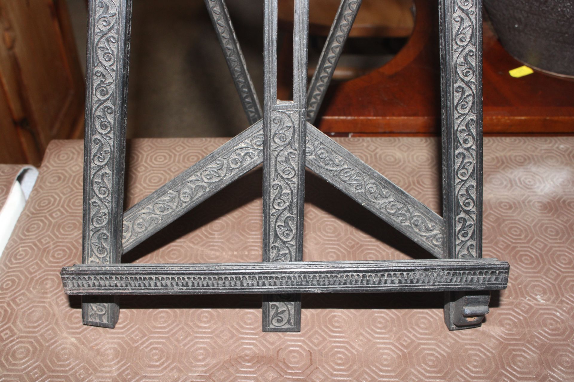 Two carved ebony music stands - Image 5 of 7