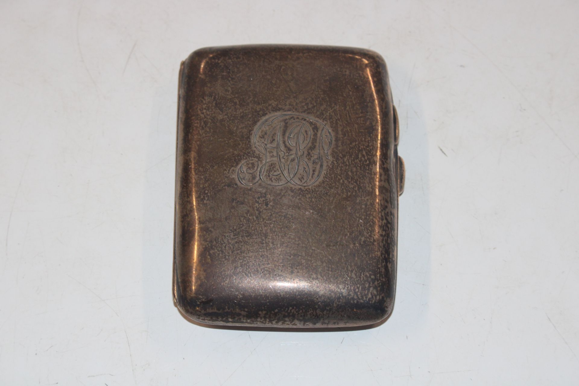 A silver cigarette case and silver vesta case, app - Image 2 of 7