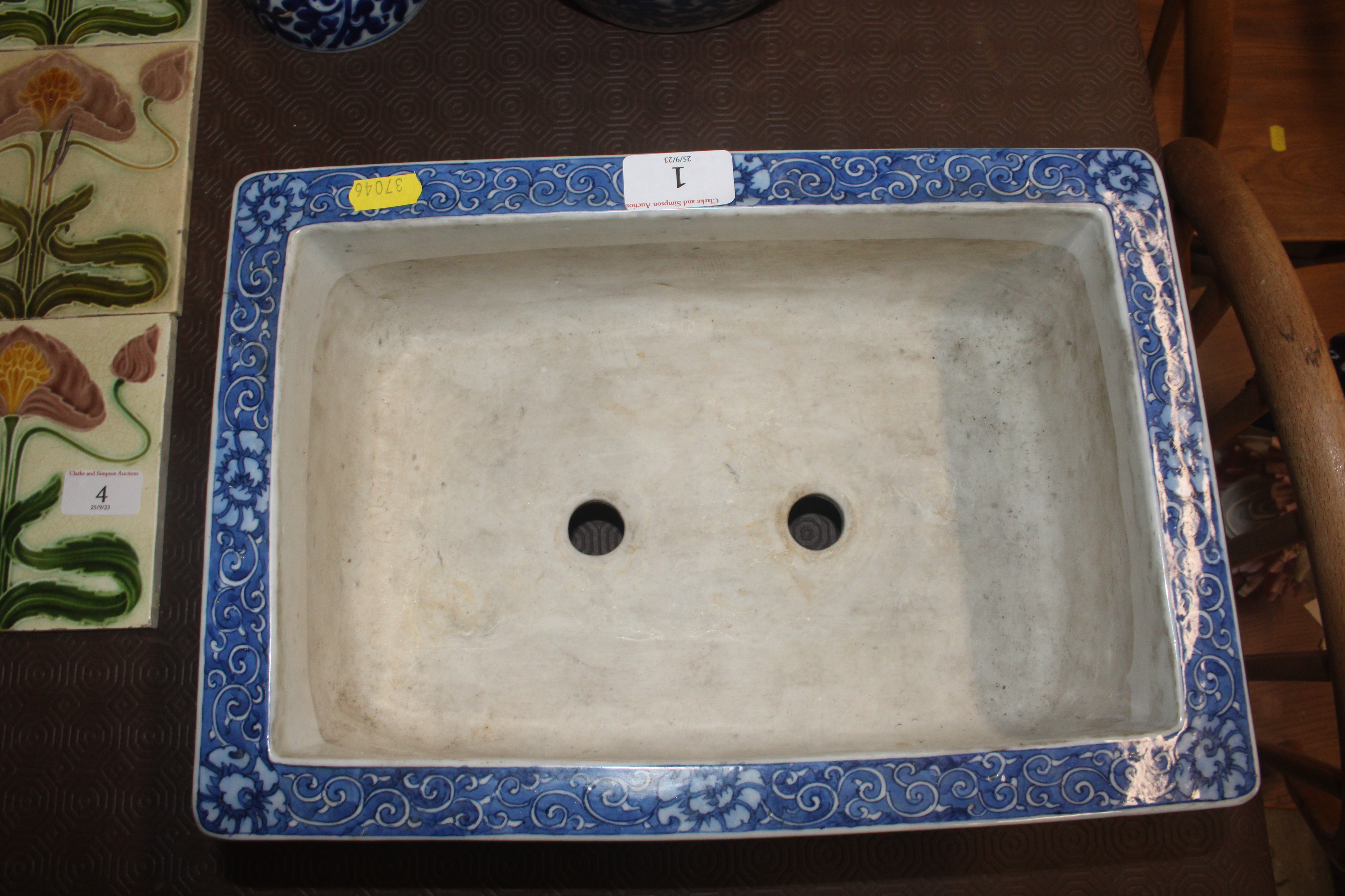 An Oriental blue and white Bonsai bowl or jardiniè - Image 6 of 8