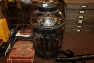 An Oriental decorated tea cannister