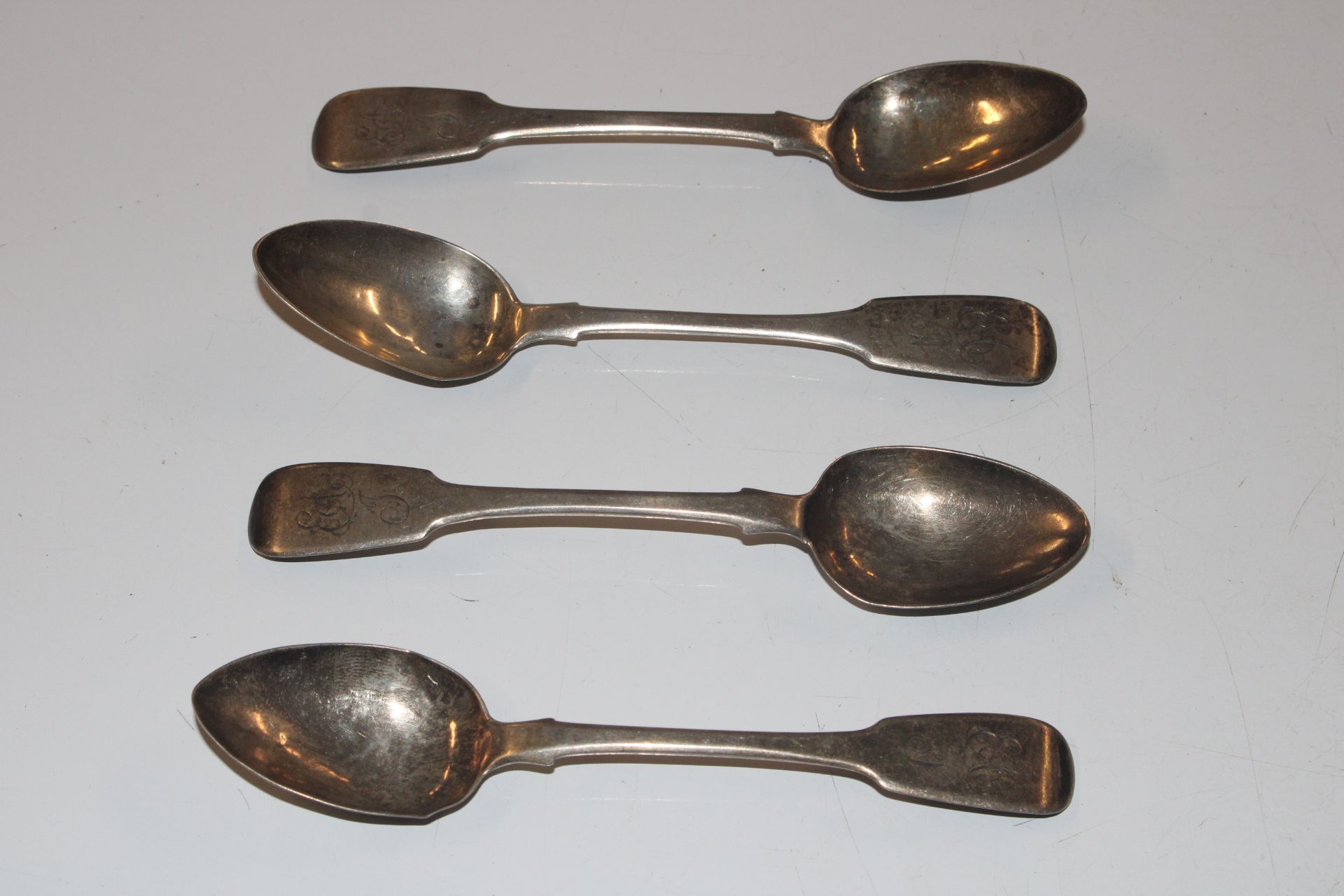 A bag of silver cutlery, mainly teaspoons and suga - Image 7 of 27