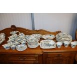 A collection of Masons "Regency" pattern dinner and teaware