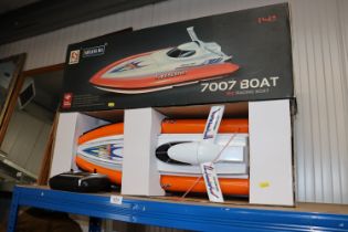 A radio controlled 7007 speedboat