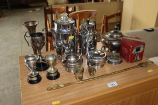 A collection of metal ware including silver plated