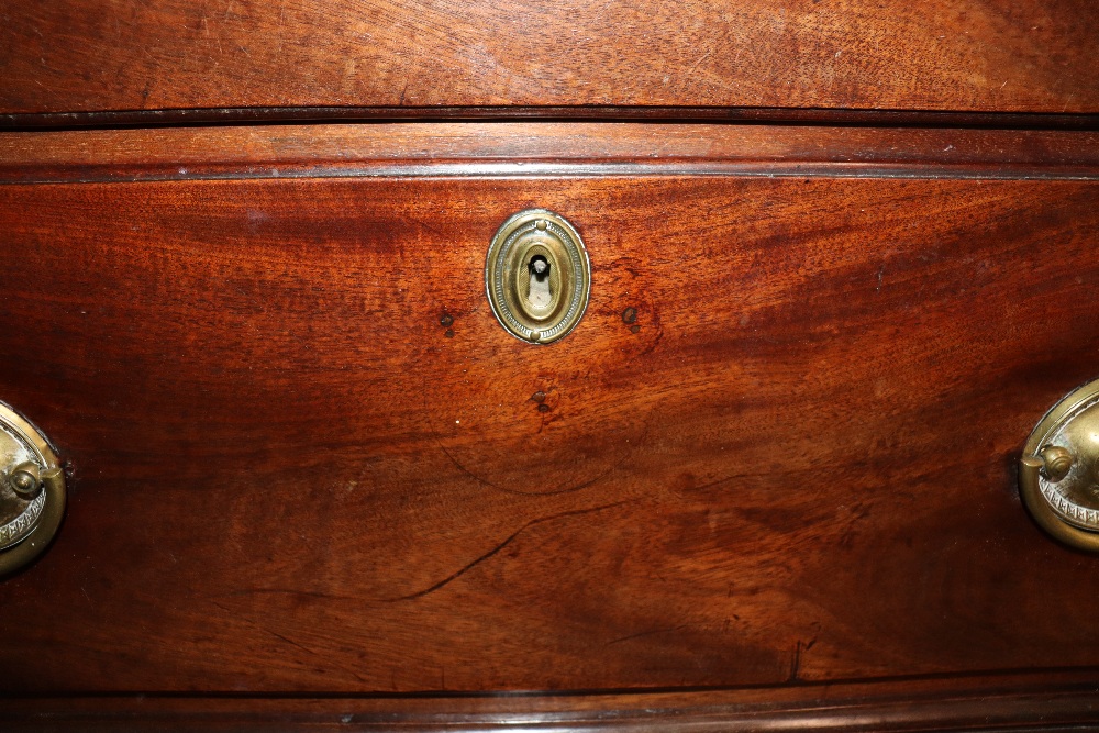 A Georgian mahogany tall boy chest, the upper section fitted three short and three long drawers - Bild 5 aus 21