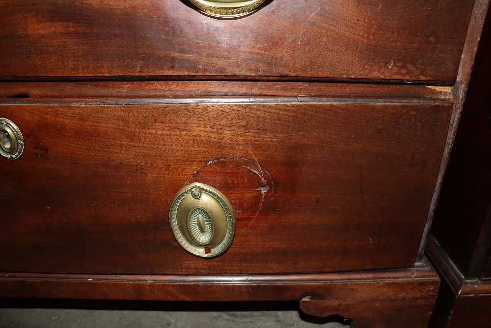 A Georgian mahogany tall boy chest, the upper section fitted three short and three long drawers - Bild 16 aus 21