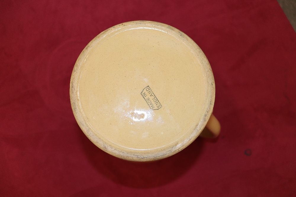 A mocha ware jug, 20cm high - Image 9 of 9