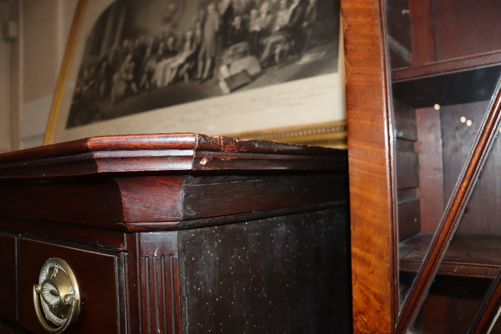 A Georgian mahogany tall boy chest, the upper section fitted three short and three long drawers - Bild 7 aus 21