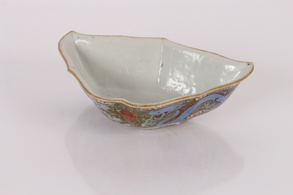 An unusual 19th Century Chinese porcelain bat shaped bowl, painted with five clawed dragons, flaming - Image 2 of 16