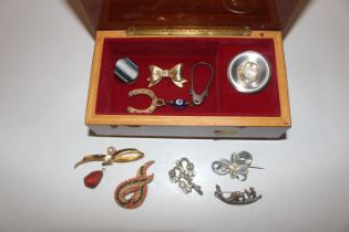 A musical jewellery box and contents of costume br