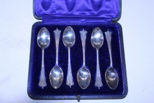 A cased set of six silver teaspoons