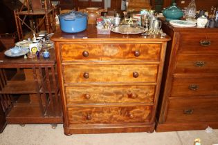 A Lamb of Manchester 19th Century mahogany chest f