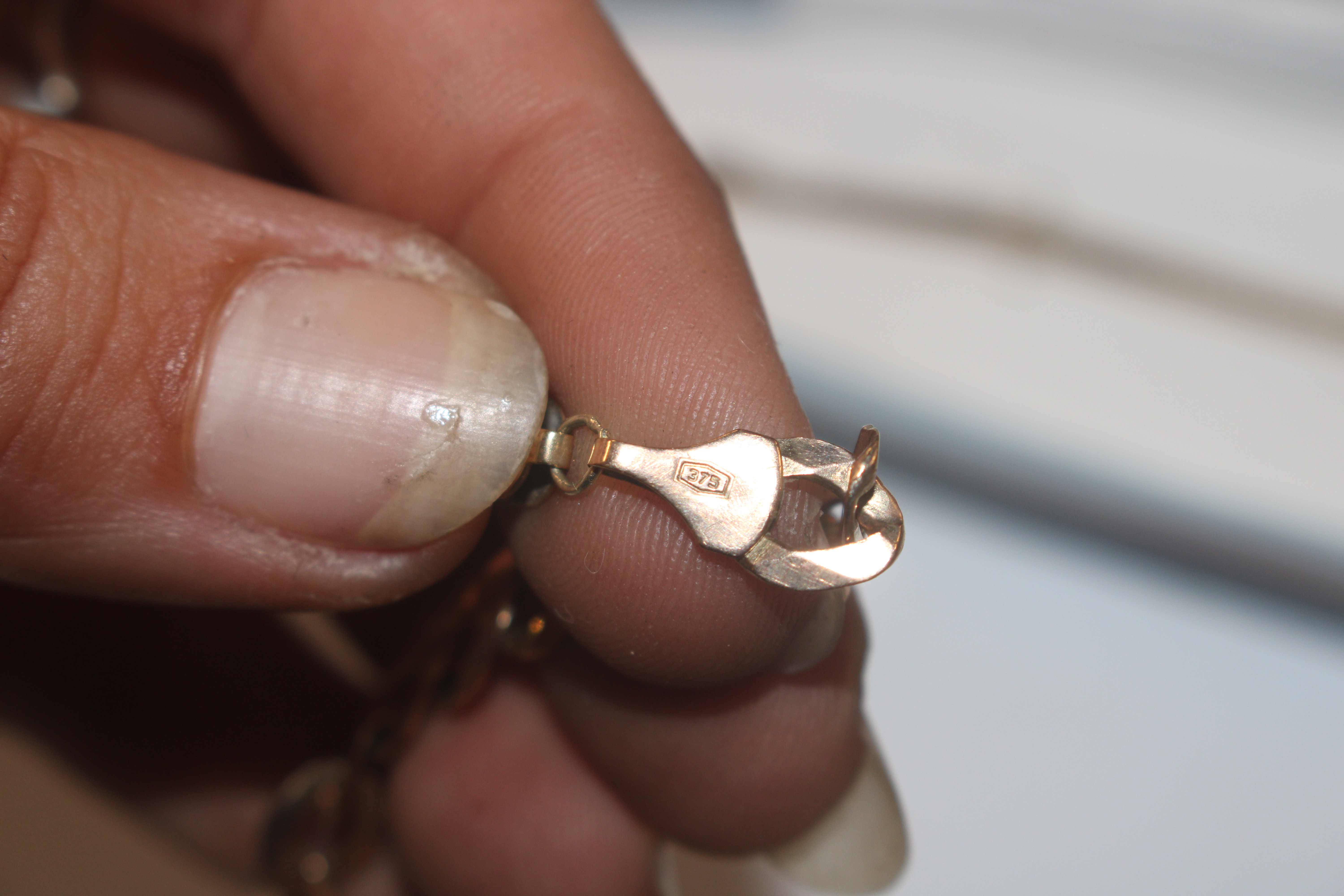 A 9ct gold bracelet; another 9ct gold bracelet, ap - Image 7 of 14