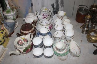 A quantity of various teaware to include Wedgwood,