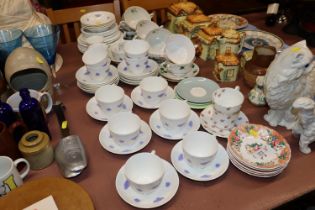 A quantity of teaware to include Royal Adderley "C