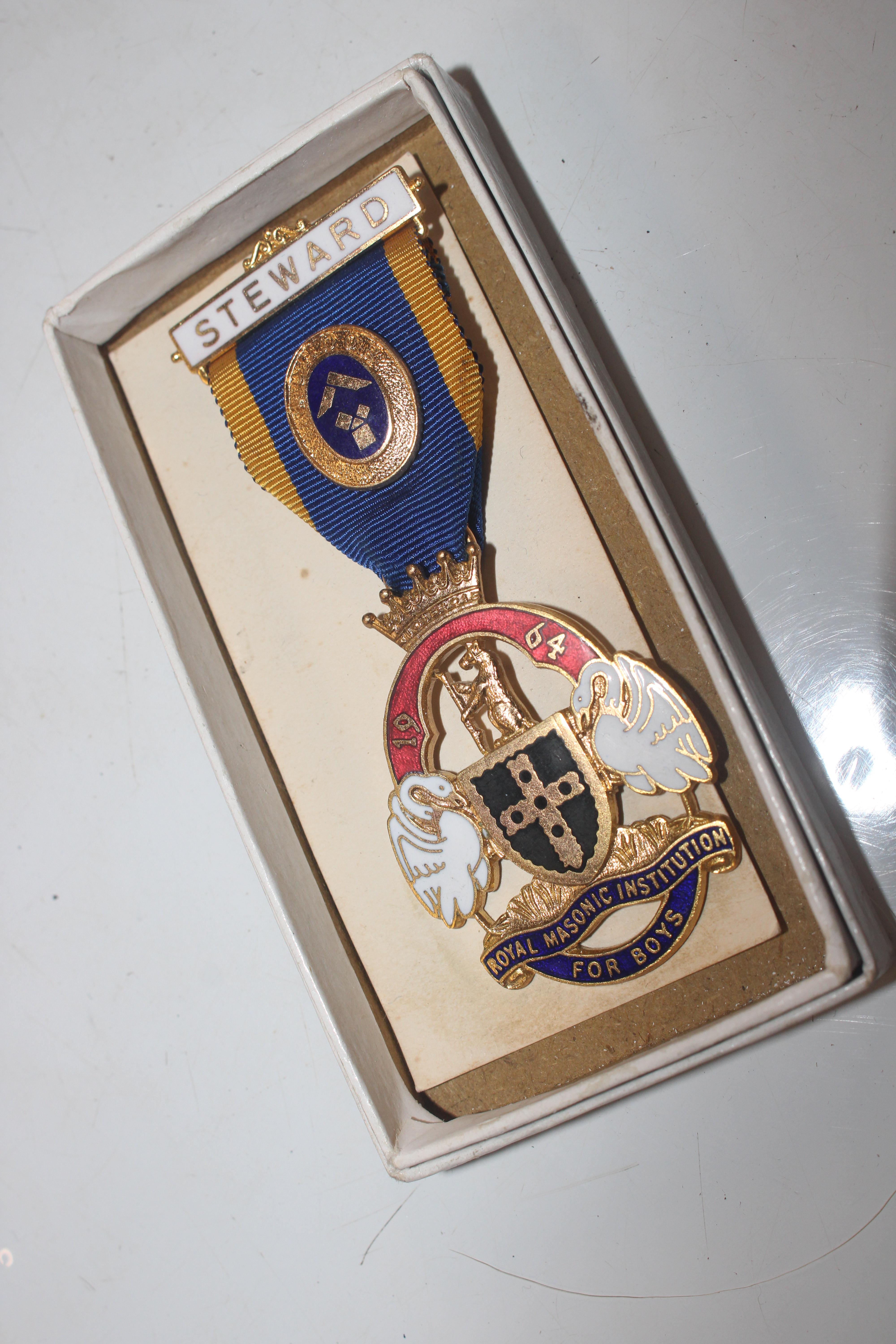 A collection of Masonic medals - Image 2 of 13