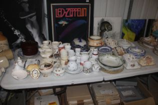 A large collection of various miscellaneous china
