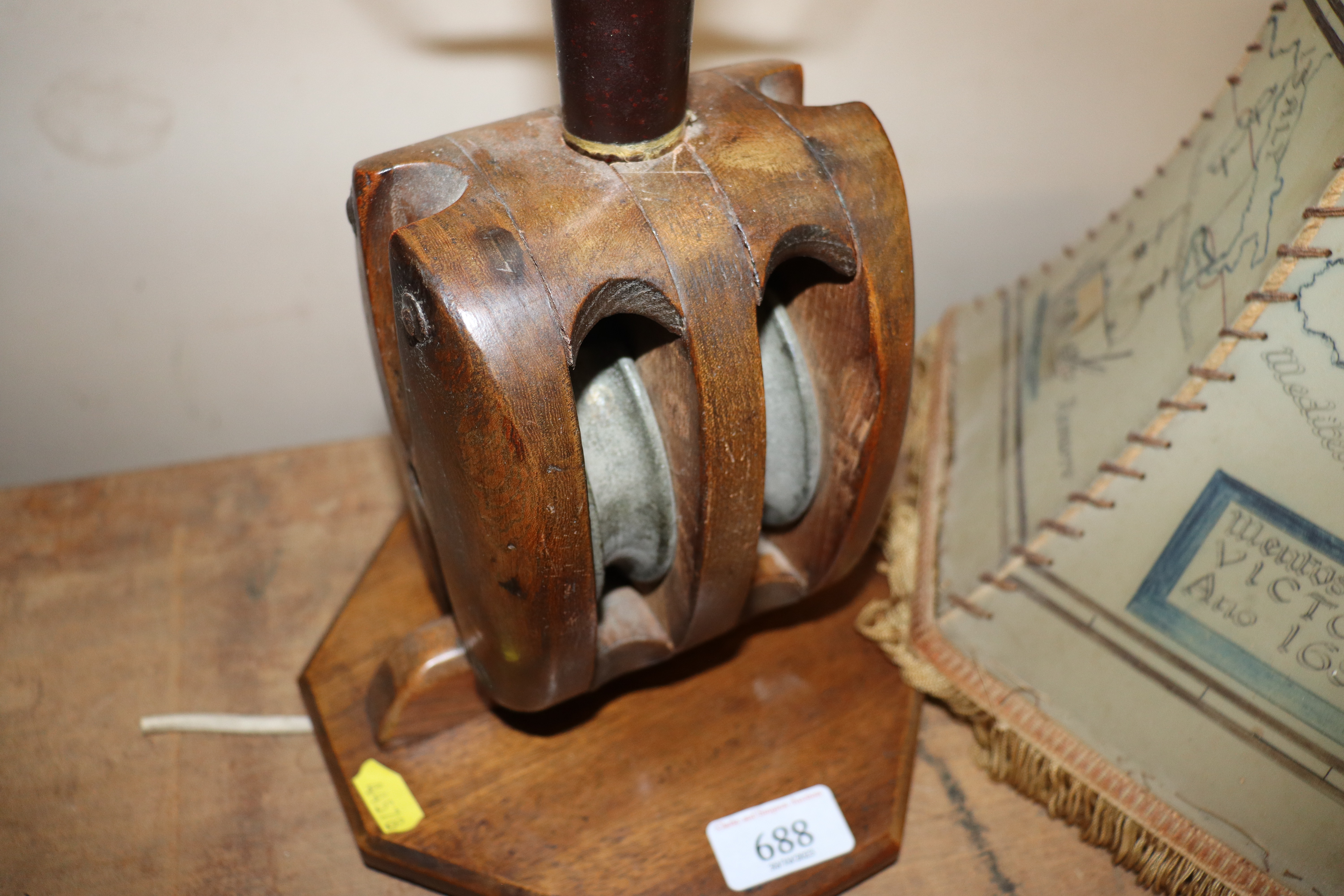 A vintage wooden lamp made from a pulley; and a sh - Bild 3 aus 3