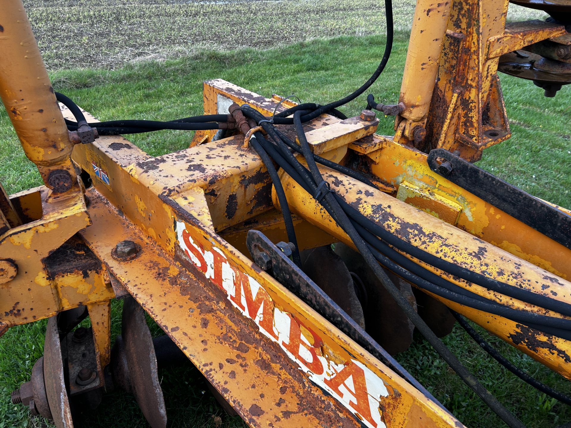 Simba MK2 hydraulic folding trailed discs. With cut aways all round and rear drawbar. Located near - Image 18 of 29