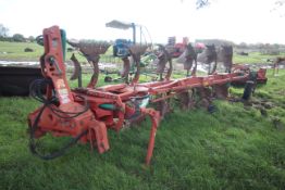 Kverneland LB85 5+1F reversible plough. 85/300/28/HD. With 300HP headstock, 28 bodies, tungsten