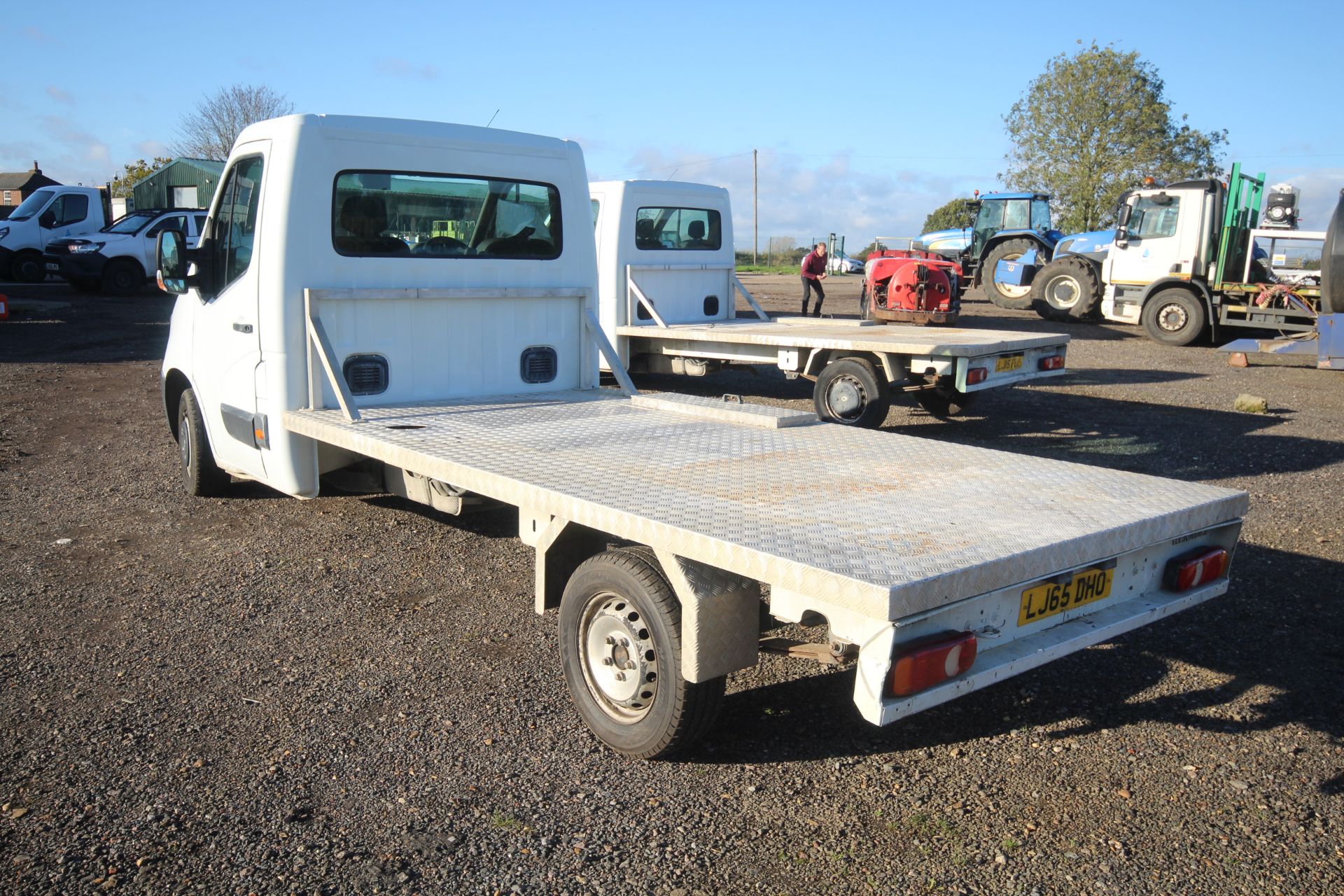 Renault Master 2.3L diesel 3.5T flatbed. Registration LJ65 DHO. Date of first registration 04/12/ - Image 5 of 42